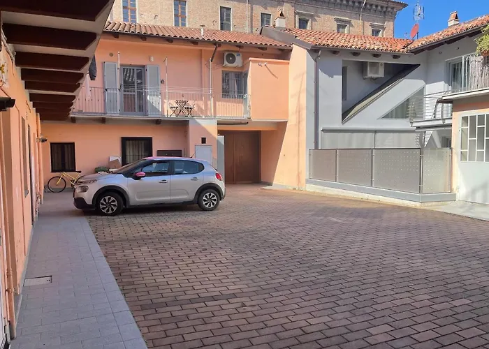 Ca D La Trifola Free Parking